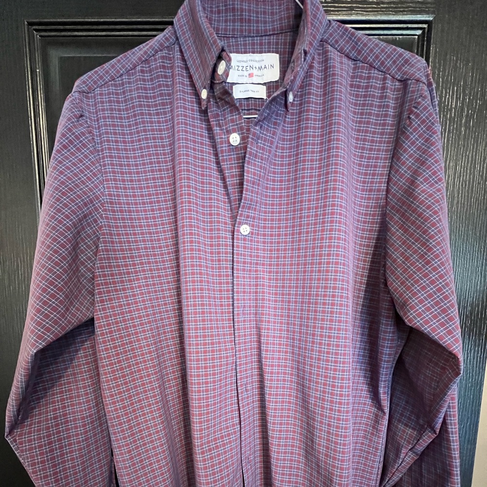 Men’s Mizzen and Main shirt. XL trim fit.